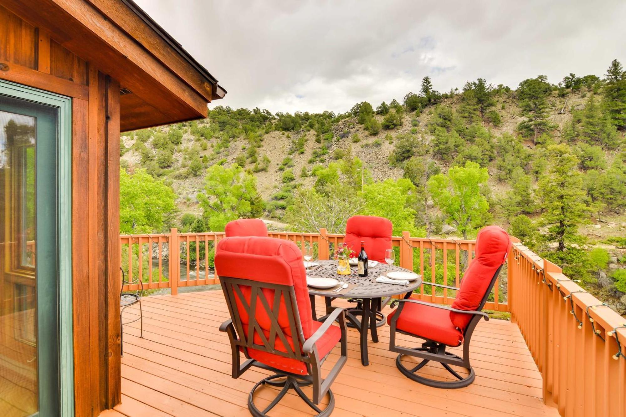 Buena Vista Retreat Steps To Arkansas River! Vila Exterior foto