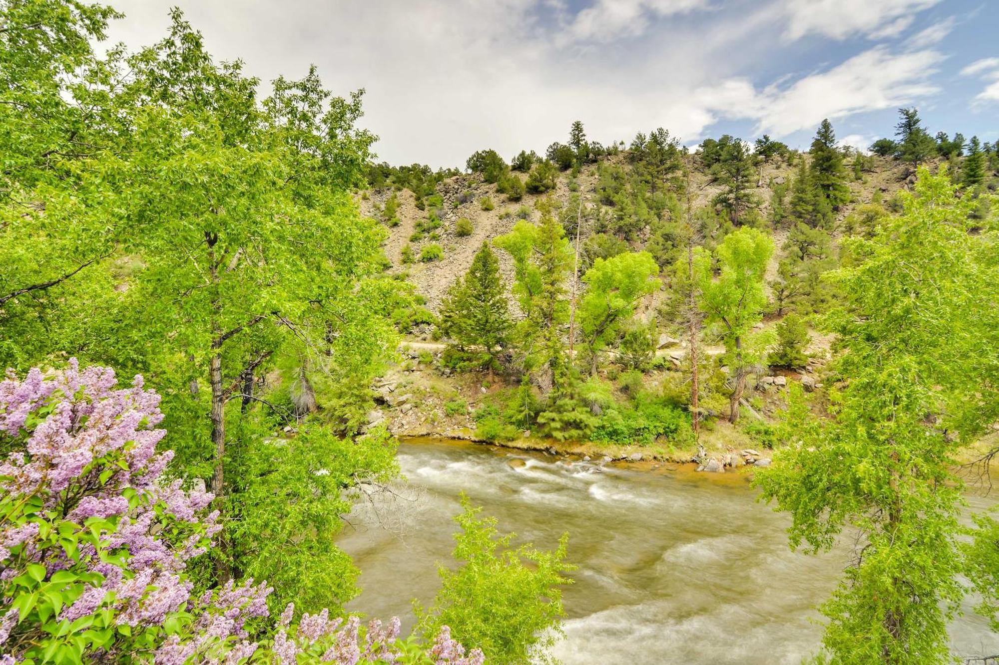 Buena Vista Retreat Steps To Arkansas River! Vila Exterior foto